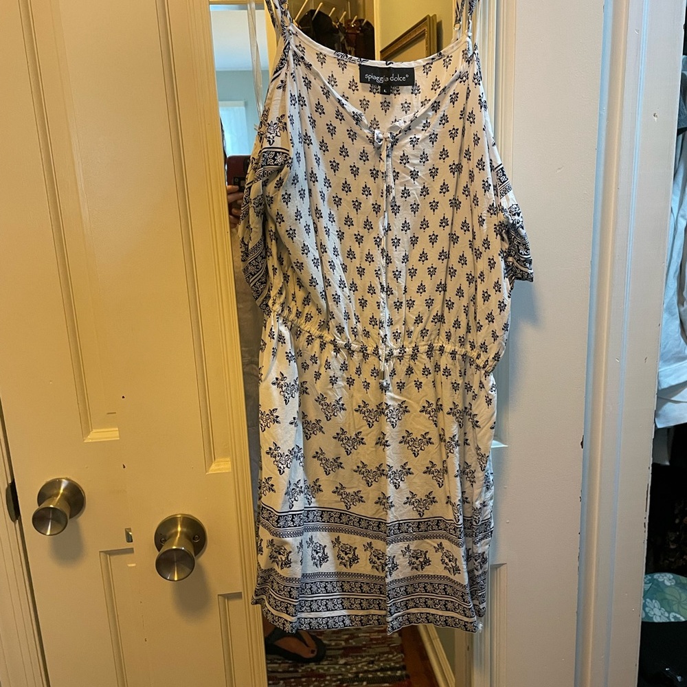 Romper, cold shoulder